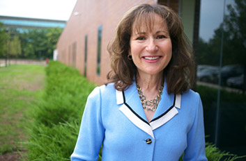Dr Pamela Kushner